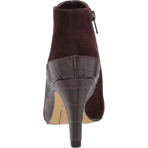Bella Vita Women's Brennan Bootie - Picture 4 of 6